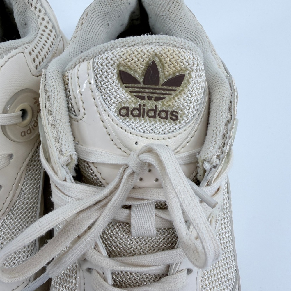 Adidas Astir‎ Womens Wonder White Magic Beige Sneakers GV9200 Size 7.5 - Picture 2 of 9